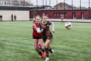 Bild 423 - wBJ FC St. Pauli - Walddoerfer SV : Ergebnis: 3:4